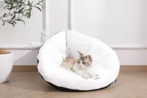 M-PETS SWEET DREAMS triangelkussen zwart & wit