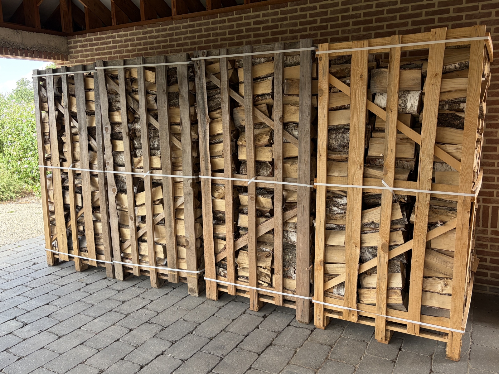 Brandhout box Berk ± 1.8 m³ droog geleverd